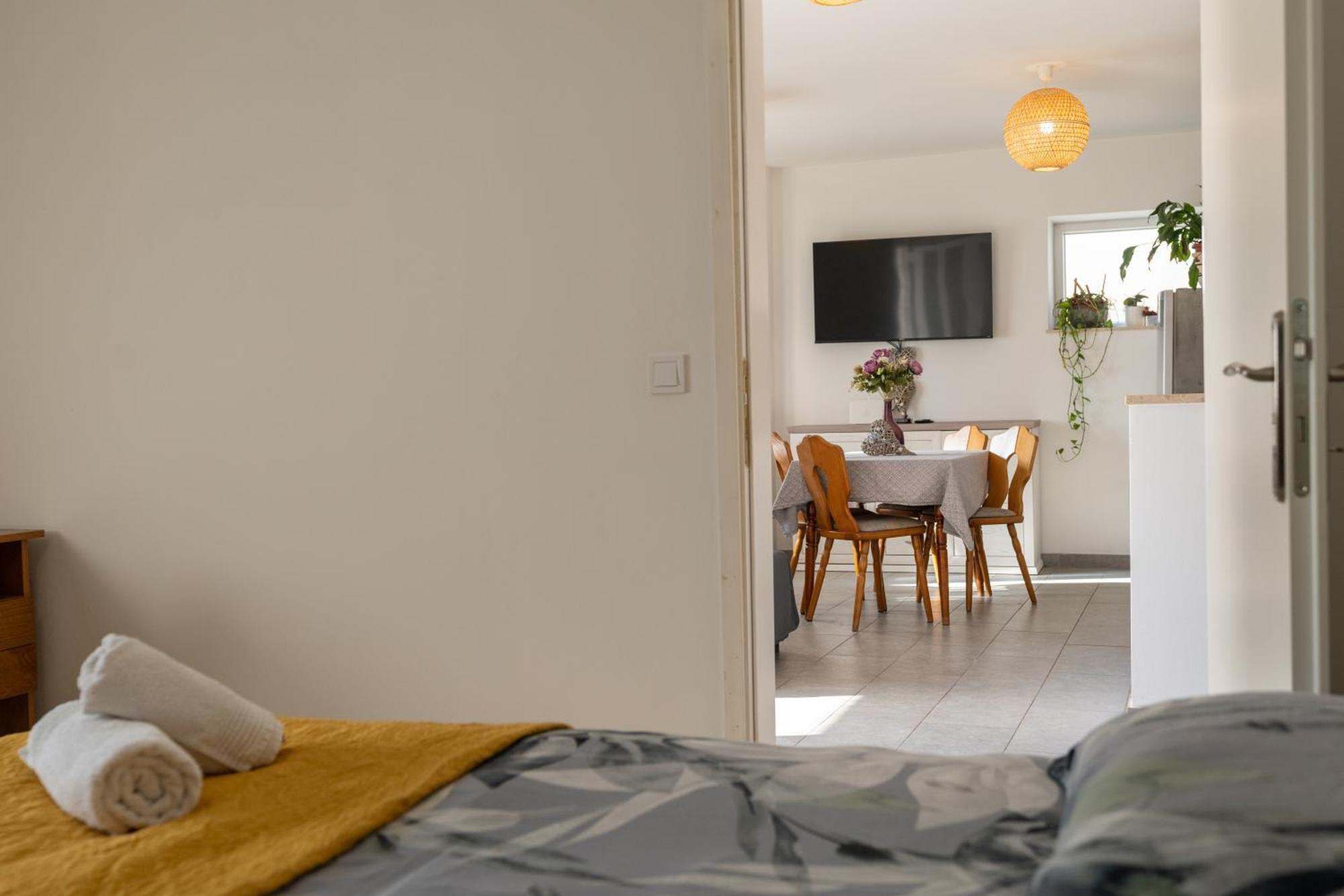 Two-Bedroom Apartment Rea In Rovinj Exterior photo
